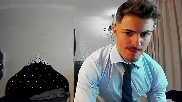 WilsonJules online show from February 8, 2025, 2:38 pm