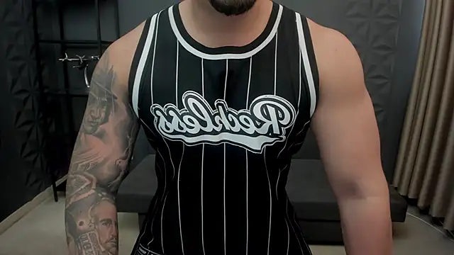 TonyWilcox online show from September 22, 2025, 4:51 am