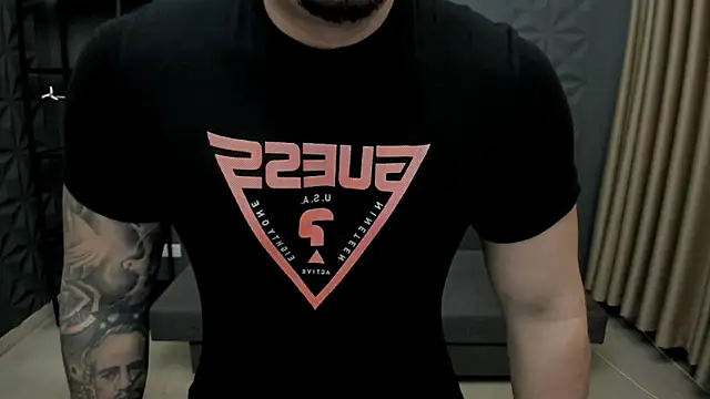 TonyWilcox online show from October 28, 2025, 6:01 am