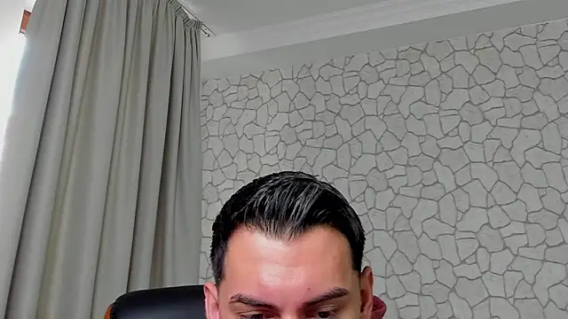 Snapshot of ClintMasters chatting on May 14, 2026, 7:49 am ClintMasters online show from May 14, 2026, 7:49 am