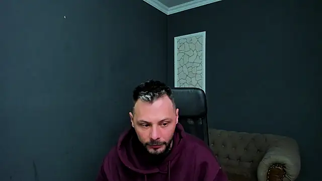 Snapshot of BrianHunts chatting on March 18, 2026, 4:59 am BrianHunts online show from March 18, 2026, 4:59 am