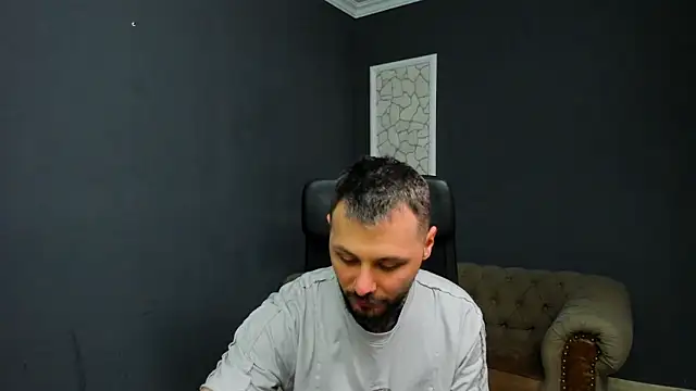 Snapshot of BrianHunts chatting on March 11, 2026, 5:34 am BrianHunts online show from March 11, 2026, 5:34 am