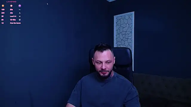 Snapshot of BrianHunts chatting on November 13, 2025, 5:55 am BrianHunts online show from November 13, 2025, 5:55 am