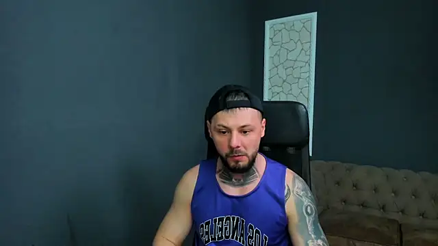 Snapshot of BrianHunts chatting on March 25, 2026, 5:51 am BrianHunts online show from March 25, 2026, 5:51 am