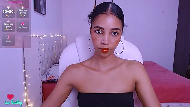 Snapshot of isa-bailey chatting on February 23, 2026, 7:36 pm isa-bailey online show from February 23, 2026, 7:36 pm