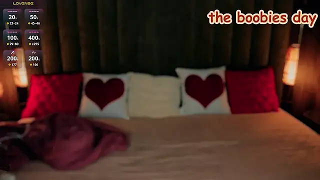 Snapshot of Daphne_Moss chatting on March 21, 2026, 2:21 pm Daphne Moss online show from March 21, 2026, 2:21 pm