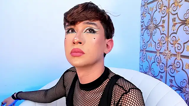 Snapshot of Chris_boy_ chatting on November 4, 2025, 5:22 am Chris boy online show from November 4, 2025, 5:22 am