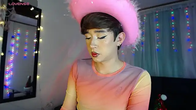 Snapshot of Chris_boy_ chatting on December 17, 2024, 9:17 am Chris boy online show from December 17, 2024, 9:17 am