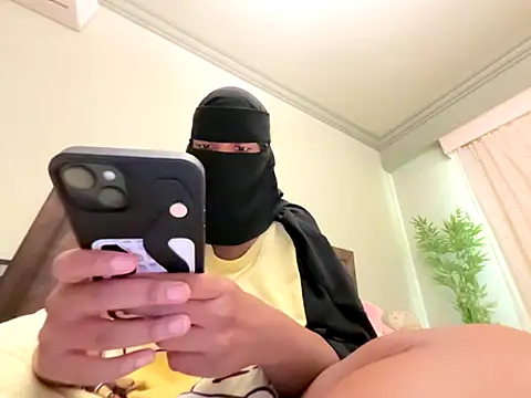 Snapshot of Submissive_Arab chatting on September 14, 2025, 1:44 pm Submissive Arab online show from September 14, 2025, 1:44 pm