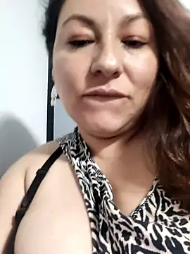 Snapshot of sakotodika chatting on May 3, 2026, 4:17 am sakotodika online show from May 3, 2026, 4:17 am