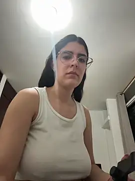 Snapshot of _Niah_ chatting on March 16, 2026, 1:35 am Niah online show from March 16, 2026, 1:35 am