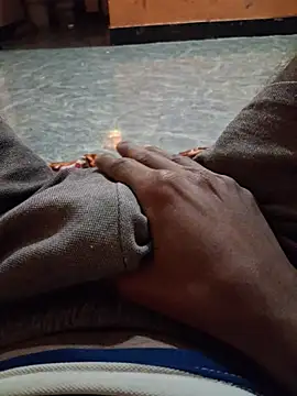 Snapshot of IndianBig_Dick chatting on December 3, 2025, 7:41 am IndianBig Dick online show from December 3, 2025, 7:41 am