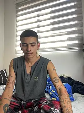 sorry-mom69 online show from April 12, 2026, 7:50 pm