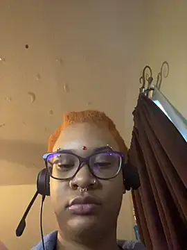 nickytheehawtie online show from March 9, 2026, 1:03 pm