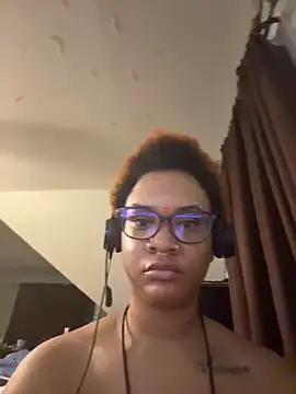 nickytheehawtie online show from March 6, 2026, 2:28 am