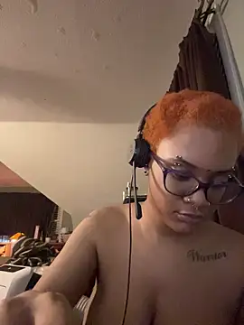 nickytheehawtie online show from March 10, 2026, 1:09 am