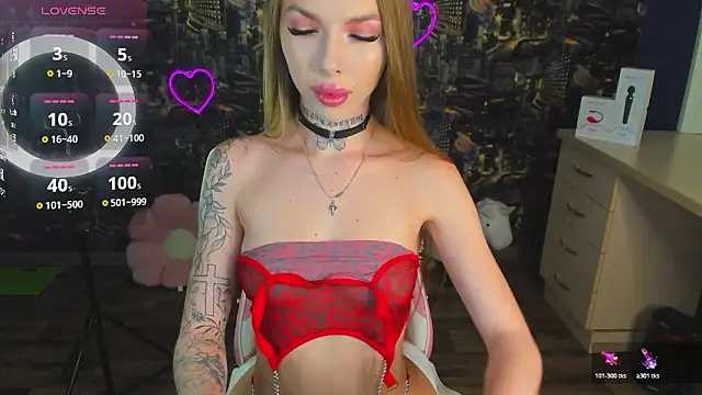 Snapshot of ArielSpell chatting on February 8, 2026, 6:00 am ArielSpell online show from February 8, 2026, 6:00 am