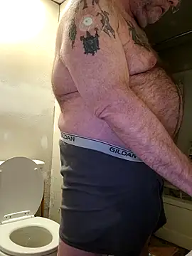 Snapshot of mrwizard4570 chatting on April 9, 2026, 3:08 am mrwizard4570 online show from April 9, 2026, 3:08 am