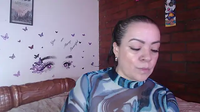 Snapshot of LIila28six chatting on March 29, 2026, 12:29 pm LIila28six online show from March 29, 2026, 12:29 pm