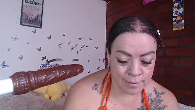 Snapshot of LIila28six chatting on March 28, 2026, 2:40 pm LIila28six online show from March 28, 2026, 2:40 pm