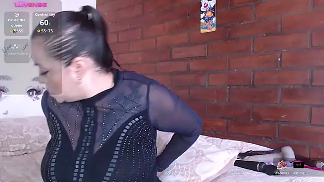 Snapshot of LIila28six chatting on February 28, 2026, 2:28 pm LIila28six online show from February 28, 2026, 2:28 pm