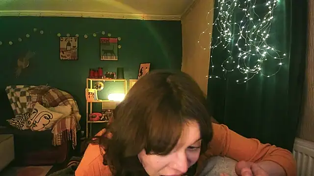 Snapshot of ClancyMorissey chatting on April 11, 2026, 6:22 pm ClancyMorissey online show from April 11, 2026, 6:22 pm