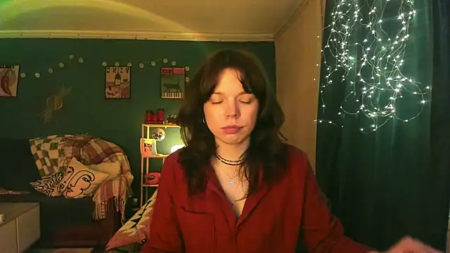 Snapshot of ClancyMorissey chatting on April 13, 2026, 4:33 pm ClancyMorissey online show from April 13, 2026, 4:33 pm