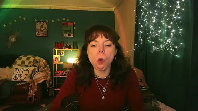 Snapshot of ClancyMorissey chatting on March 2, 2026, 6:04 pm ClancyMorissey online show from March 2, 2026, 6:04 pm