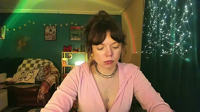 Snapshot of ClancyMorissey chatting on February 21, 2026, 6:54 pm ClancyMorissey online show from February 21, 2026, 6:54 pm