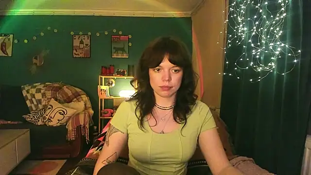 Snapshot of ClancyMorissey chatting on April 15, 2026, 8:20 pm ClancyMorissey online show from April 15, 2026, 8:20 pm