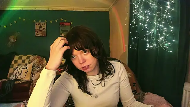 Snapshot of ClancyMorissey chatting on March 9, 2026, 6:44 pm ClancyMorissey online show from March 9, 2026, 6:44 pm