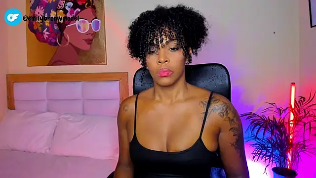 Snapshot of AitanaBrown_ chatting on April 15, 2026, 9:26 pm AitanaBrown online show from April 15, 2026, 9:26 pm