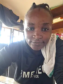 Snapshot of Samia_Queen chatting on January 5, 2025, 1:36 pm Samia Queen online show from January 5, 2025, 1:36 pm