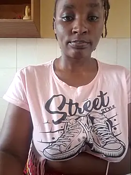 Snapshot of Samia_Queen chatting on September 30, 2025, 10:54 am Samia Queen online show from September 30, 2025, 10:54 am