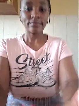 Snapshot of Samia_Queen chatting on October 2, 2025, 11:35 am Samia Queen online show from October 2, 2025, 11:35 am