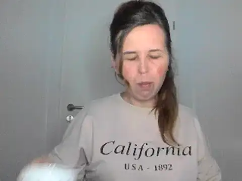 loveis007 online show from March 14, 2025, 8:17 pm