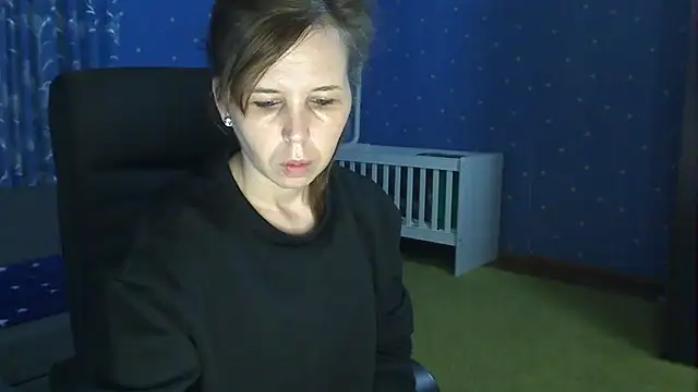 loveis007 online show from January 11, 2026, 5:25 am