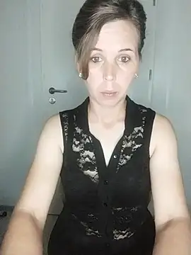 loveis007 online show from September 15, 2025, 7:14 pm