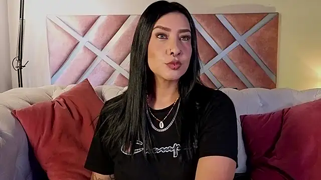  kelly hous36 online show from June 2, 2026, 12:38 pm