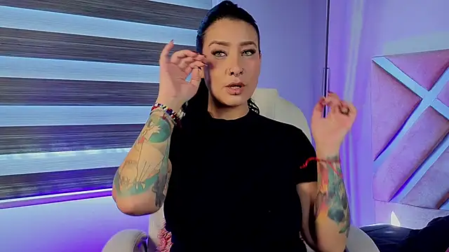  kelly hous36 online show from February 28, 2026, 1:11 pm