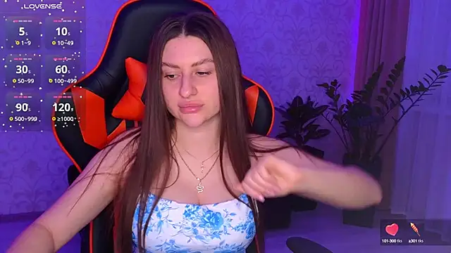 Snapshot of Elishka_ chatting on October 15, 2025, 5:32 pm Elishka online show from October 15, 2025, 5:32 pm