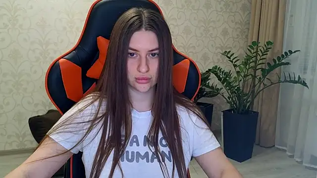 Snapshot of Elishka_ chatting on November 15, 2025, 10:25 pm Elishka online show from November 15, 2025, 10:25 pm