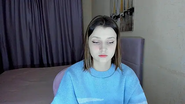 SoniNesti online show from December 17, 2025, 3:06 pm