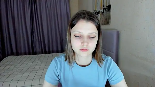 SoniNesti online show from November 29, 2025, 3:23 pm