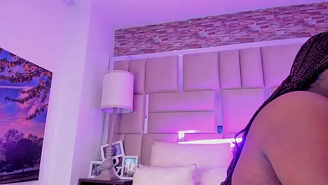 ShaniaBrownn online show from March 28, 2026, 6:31 pm