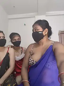cutee  crazy online show from May 24, 2026, 1:33 pm