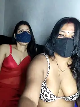 cutee  crazy online show from October 4, 2025, 5:58 pm