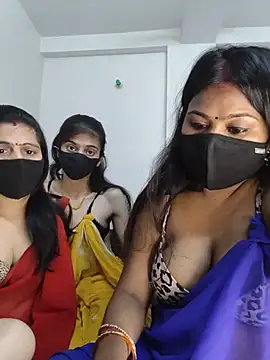 cutee  crazy online show from May 27, 2026, 2:02 pm