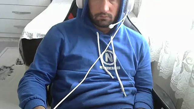 crazybaby5461 online show from January 15, 2026, 1:36 pm