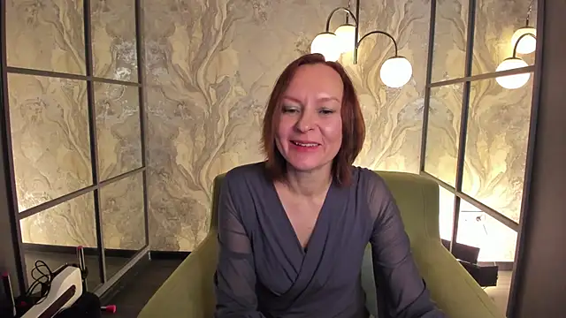 NikaGentle online show from October 24, 2025, 5:28 am